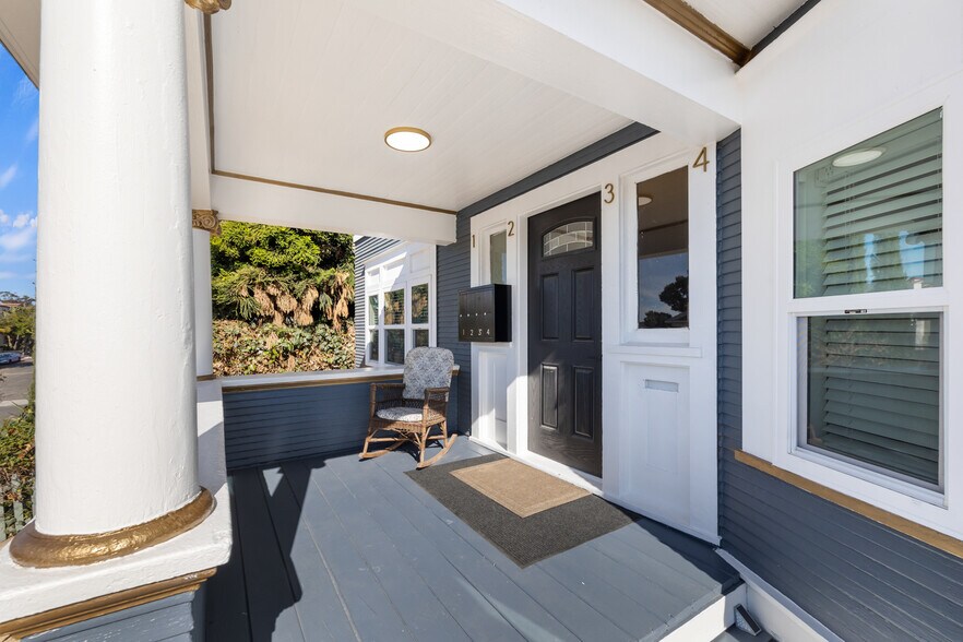 More Photos Of 1055 21st Street, San Diego Apartments For Sale