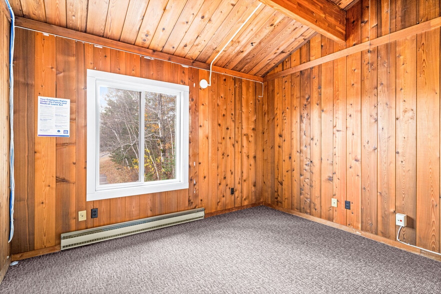 More Photos Of 1700-1710 Mall Dr, Duluth Office For Sale