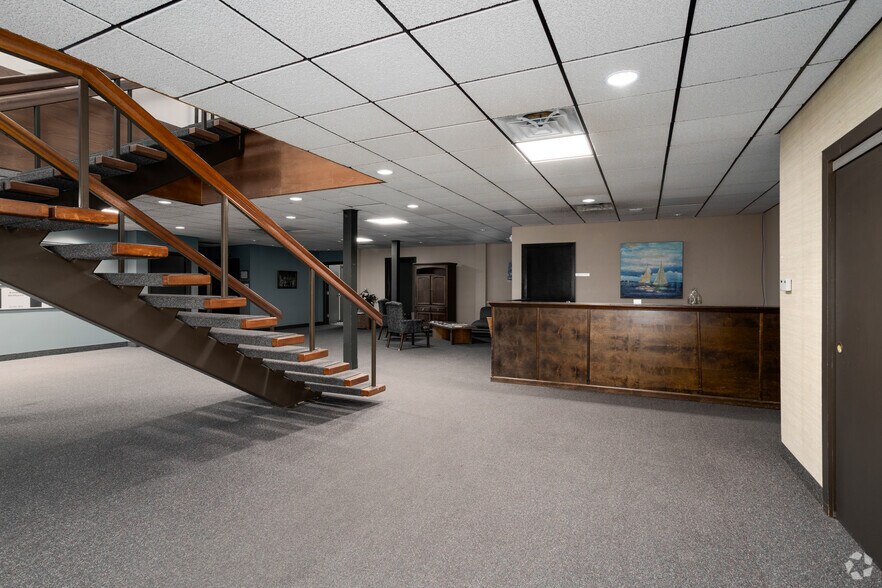 More Photos Of 600 G St, Millville Light Manufacturing For Lease