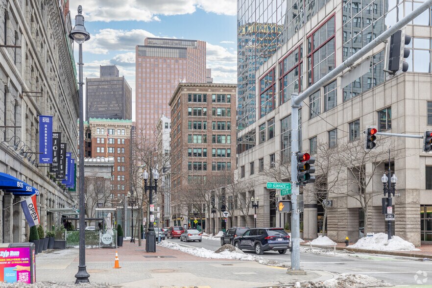 More Photos Of 160 State St, Boston Office For Lease