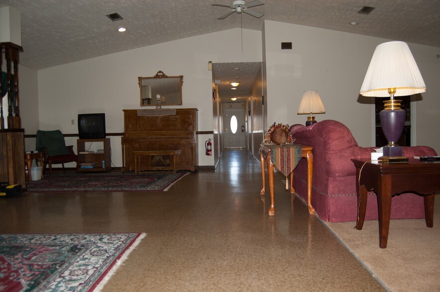 More Photos Of 4043 County Road 110, Shubuta Assisted Living For Sale