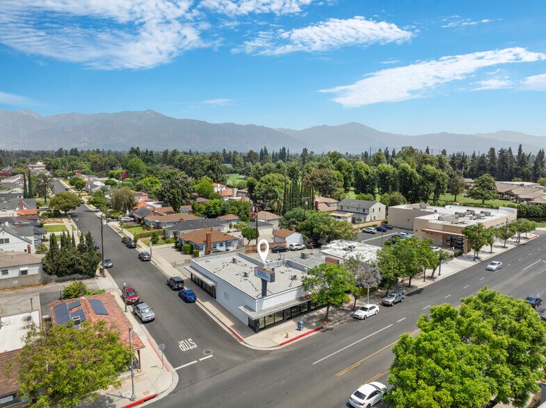 More Photos Of 215-219 E Las Tunas Dr, San Gabriel Storefront Retail Office For Sale