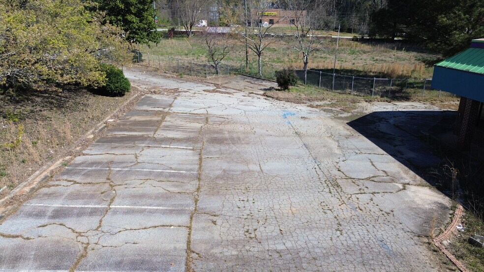 More Photos Of 106 Commerce St, Fayetteville Daycare Center For Sale