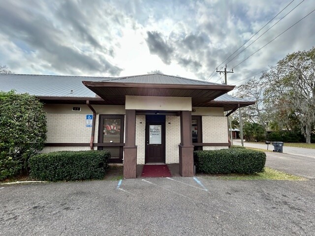 More Photos Of 45390 Green Ave, Callahan Office For Sale