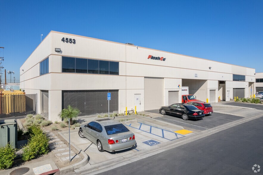 Primary Photo Of 4553-4557 Firestone Blvd, South Gate Light Manufacturing For Lease
