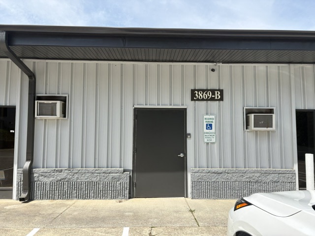 More Photos Of 3865 Sweeten Creek Rd, Arden Light Distribution For Lease