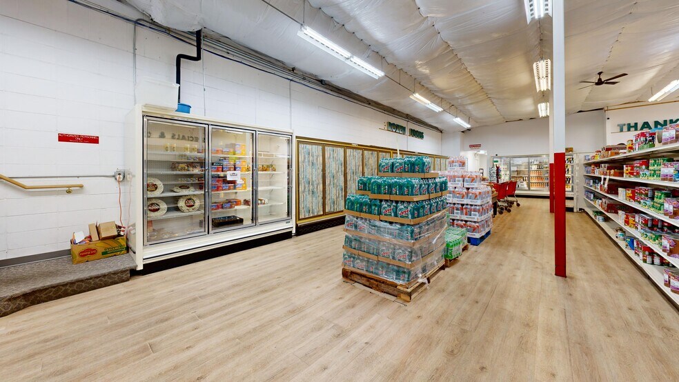 More Photos Of 201 N 14th St, Billings General Retail For Sale