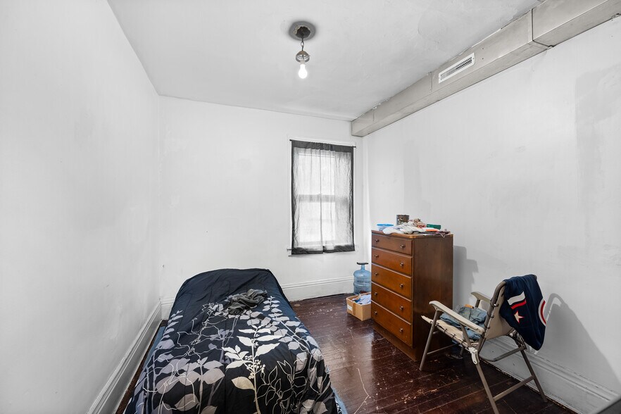More Photos Of 212-220 Grant St, Buffalo Apartments For Lease