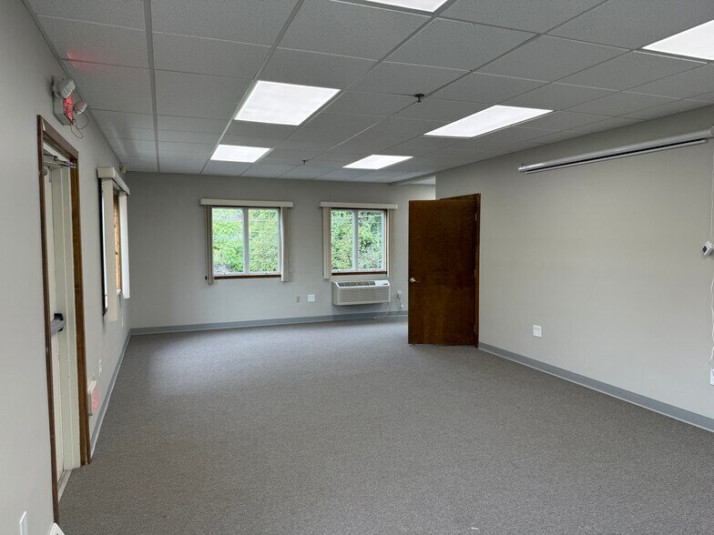 More Photos Of 144 Ivy Ln, King Of Prussia Medical For Sale
