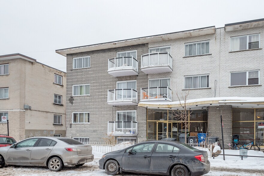 More Photos Of 10300 Tsse Fleury, Montréal Apartments For Sale