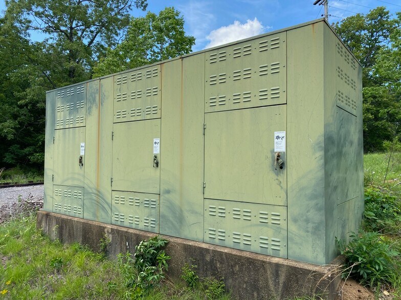 More Photos Of 6936 Industrial Rd, Nunnelly Manufacturing For Lease