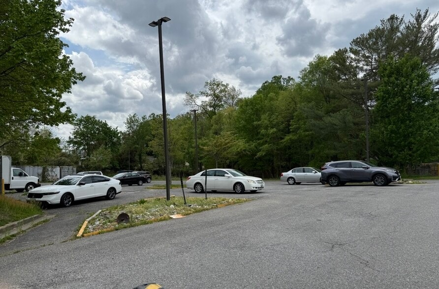 More Photos Of 5609 Old Branch Ave, Camp Springs Religious Facility For Lease