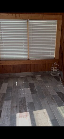 More Photos Of 1011 S Palm Ave, Palatka Office For Sale