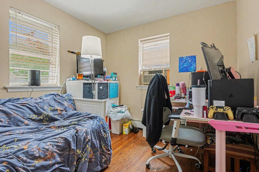 More Photos Of 107 Allison Rd, Oreland Office For Sale