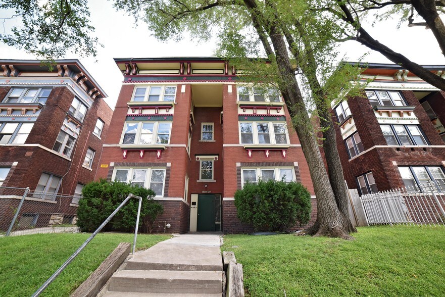More Photos Of 4025-4027 Harrison St, Kansas City Apartments For Sale