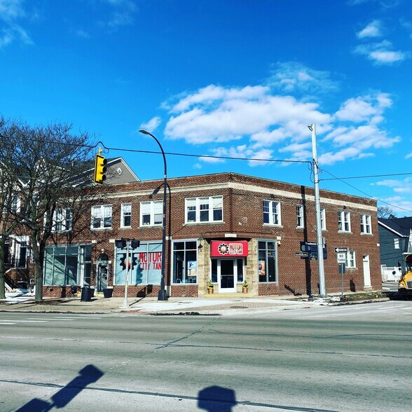 More Photos Of 23900-23908 Woodward Ave, Pleasant Ridge Office For Lease