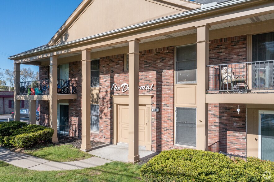 More Photos Of 5339 Secor Rd, Toledo Apartments For Sale