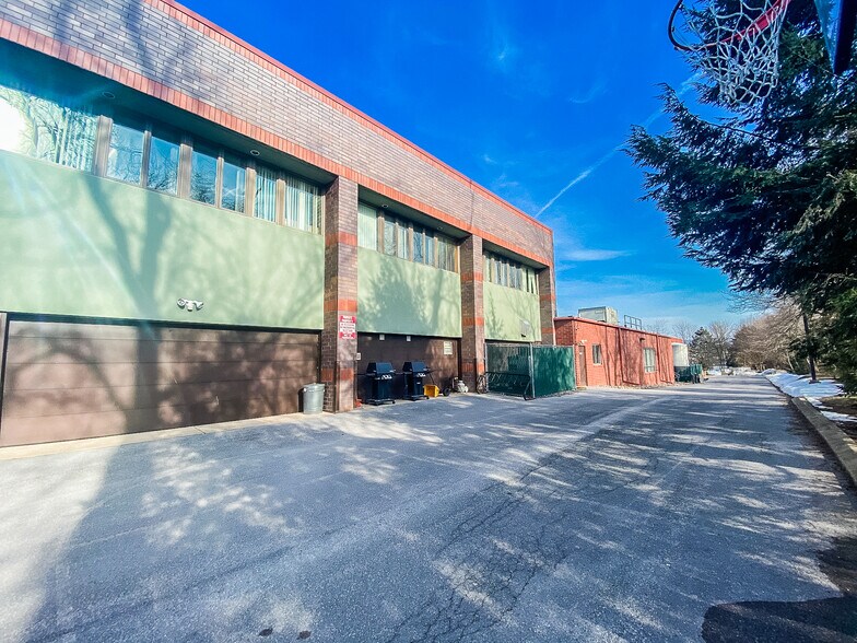 More Photos Of 2171 Sandy Dr, State College Flex For Lease