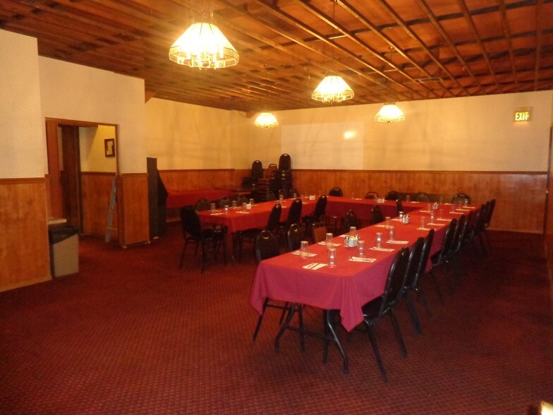 More Photos Of 47 E Winnemucca Blvd, Winnemucca Restaurant For Sale