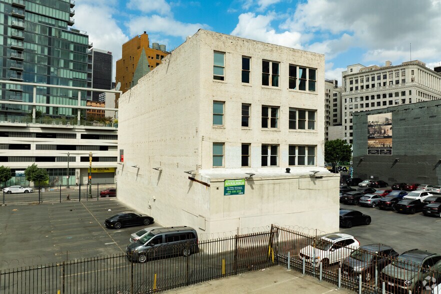 More Photos Of 734 S Main St, Los Angeles Loft Creative Space For Sale