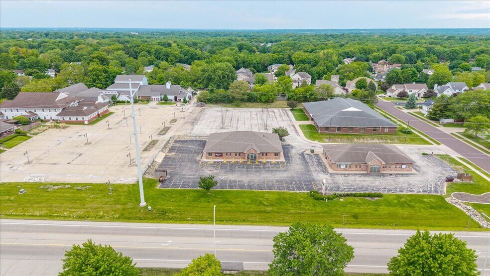 More Photos Of 3322 W Willow Knolls Rd, Peoria Office For Sale