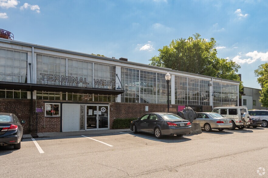 More Photos Of 887 W Marietta St NW, Atlanta Loft Creative Space For Lease