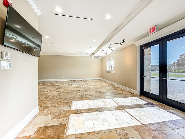 More Photos Of 4850 Holopaw Rd, Saint Cloud Office For Sale