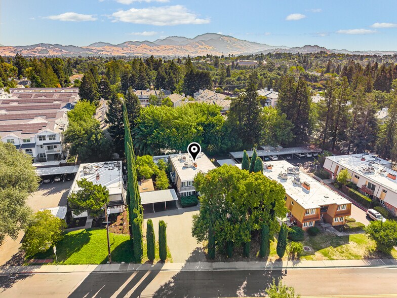 More Photos Of 2708 Jones Rd, Walnut Creek Apartments For Sale