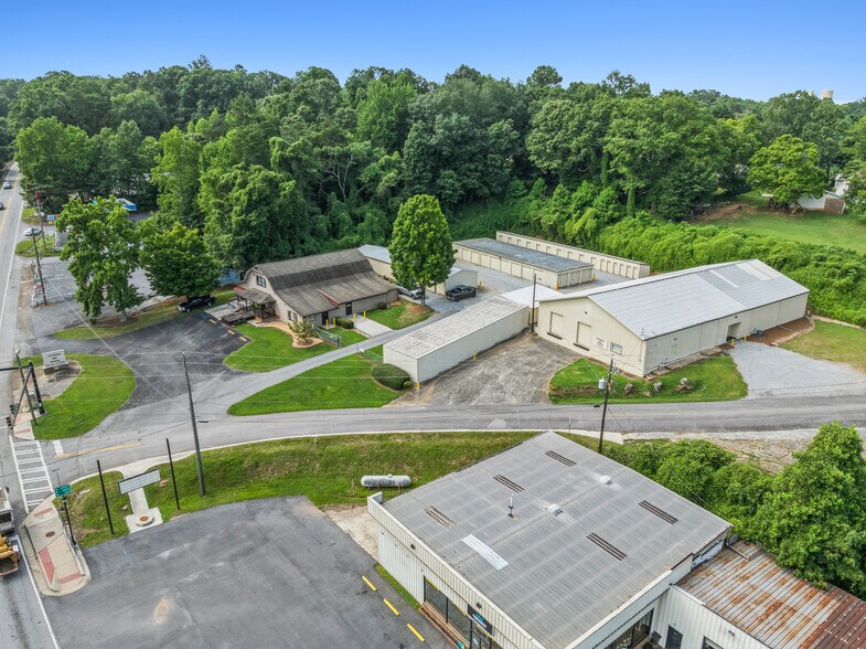 More Photos Of 875 S Main St, Cornelia Self Storage For Sale