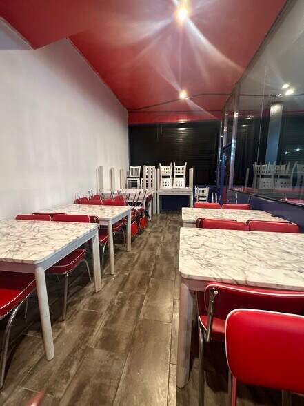 More Photos Of 1901-1903 W Olympic Blvd, Los Angeles Hotel For Lease