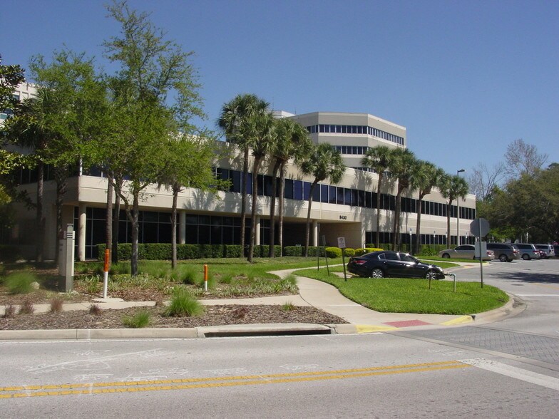 More Photos Of 9430 Turkey Lake Rd, Orlando Office For Sale