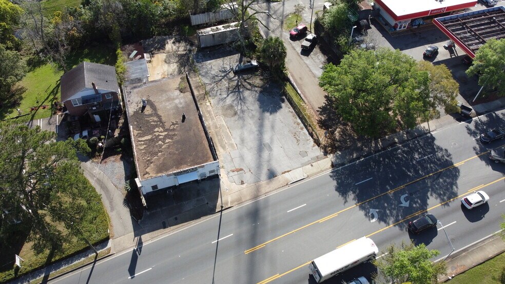 More Photos Of 1423 N Monroe St, Tallahassee Auto Repair For Sale