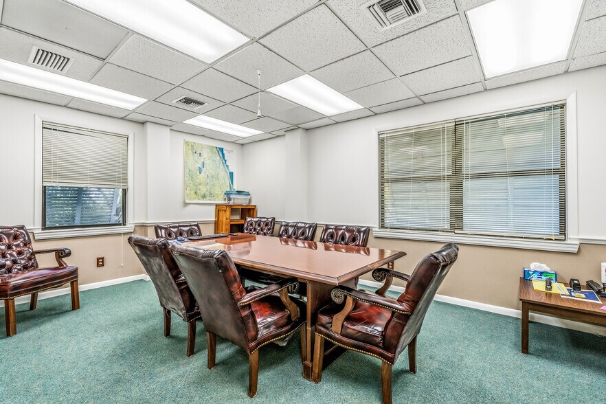 More Photos Of 1708 21st St, Vero Beach Office For Sale