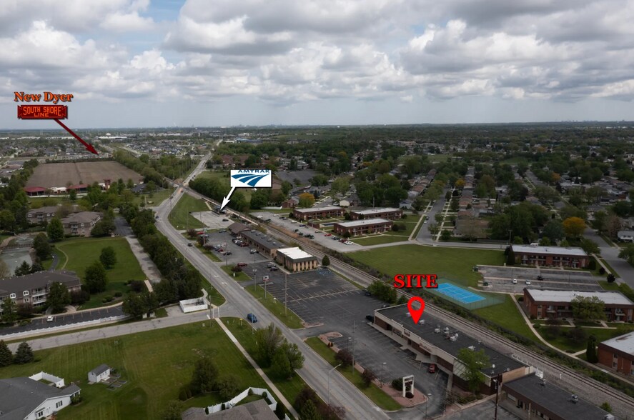 More Photos Of 1027 Sheffield Ave, Dyer Restaurant For Sale