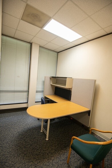 More Photos Of 1330 N Park St, Carrollton Medical For Sale