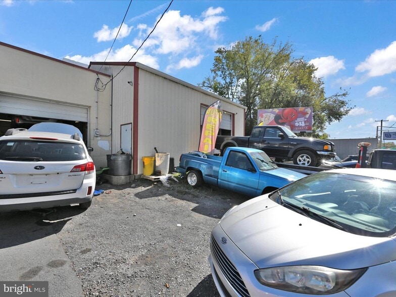 More Photos Of 801 S Prince St, Lancaster Auto Repair For Sale