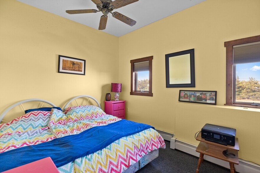 More Photos Of 512 Long Beach Blvd, Surf City Restaurant For Sale