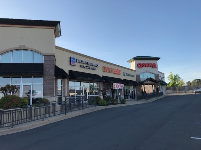 More Photos Of 3948 Central Ave, Hot Springs National Park Unknown For Lease