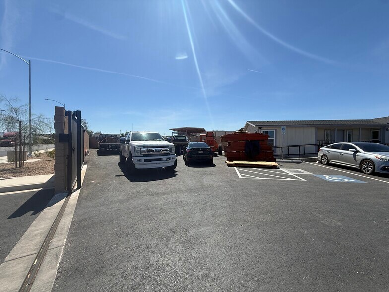 More Photos Of 1735 Athol Ave, Henderson Land For Lease