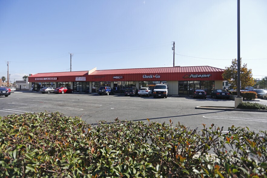 Primary Photo Of 1700-1716 Long Beach Blvd, Long Beach General Retail For Lease