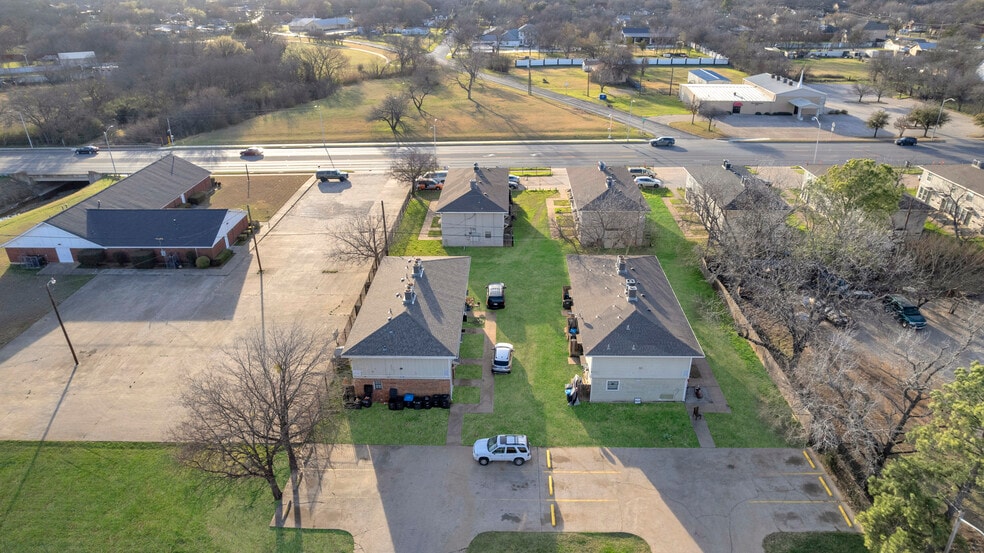 More Photos Of 4936 Flamingo Rd, Fort Worth Apartments For Sale