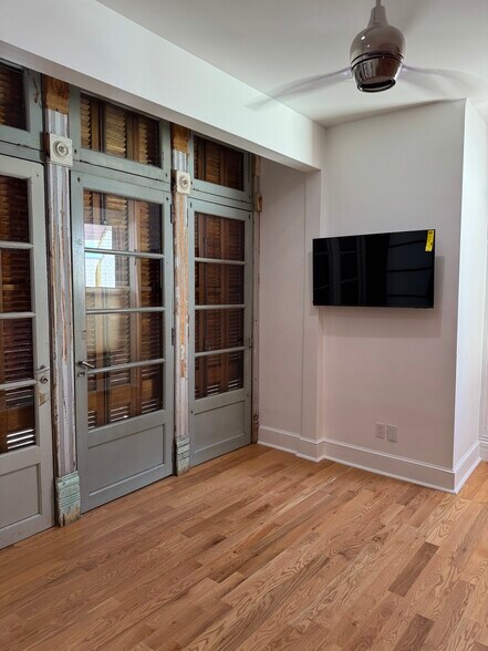 More Photos Of 2926 Welton St, Denver Specialty For Sale