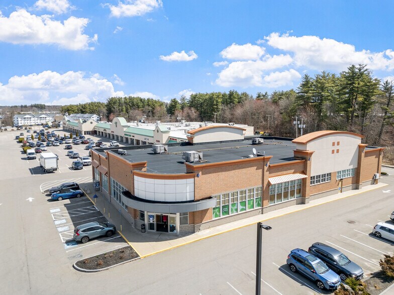 More Photos Of 63-93 Portsmouth Ave, Exeter Unknown For Lease