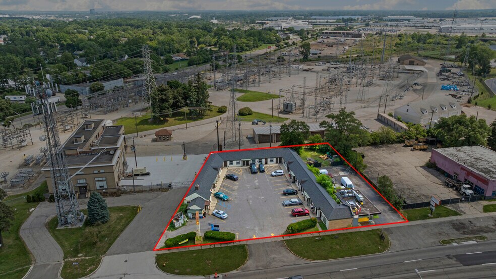 More Photos Of 44784 Woodward Ave, Pontiac Hotel For Sale