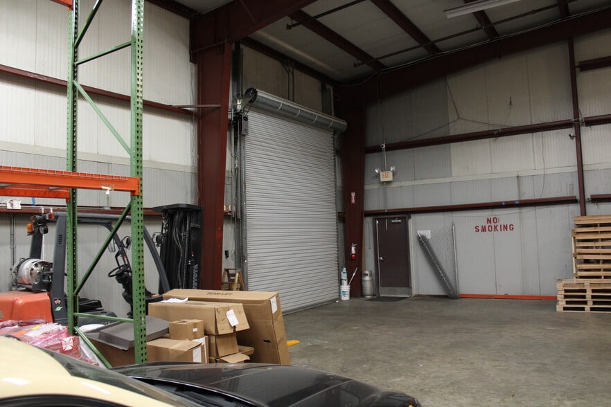 More Photos Of 2020 Ortiz Ave, Fort Myers Warehouse For Sale