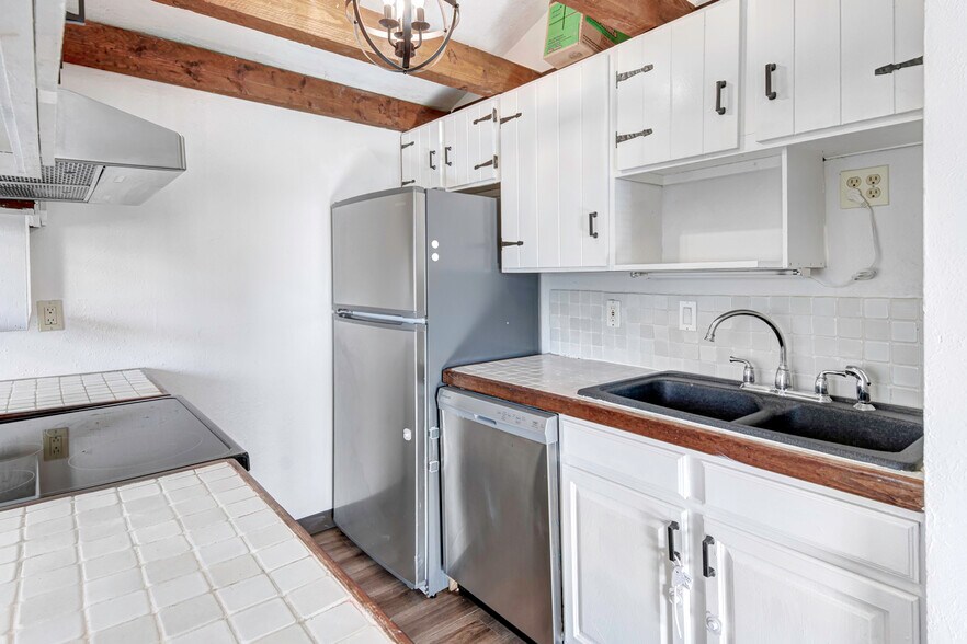 More Photos Of 1618 Donovan Pl, Longmont Multifamily For Sale