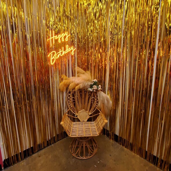 More Photos Of 9409 Sage Meadow Trl, Fort Worth Freestanding For Lease