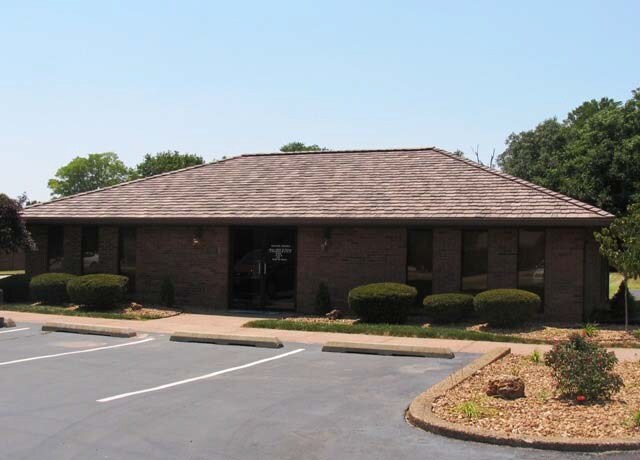 More Photos Of 4917 Maryville Rd, Granite City Office For Sale