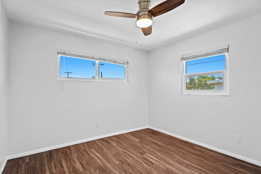More Photos Of 378 Park Way, Chula Vista Multifamily For Sale