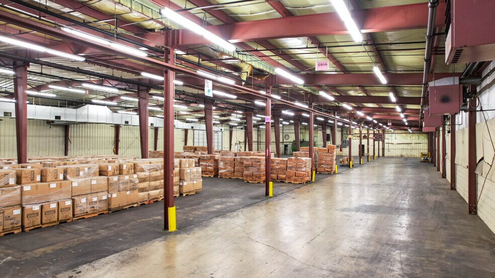 More Photos Of 124 N Charleston St, Blacksburg Warehouse For Sale